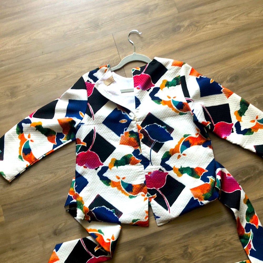 Universal Blouse